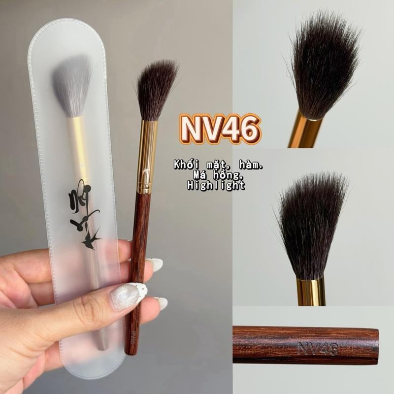 Cọ đánh khối tự nhiên, má hồng và highlight đa năng lông mềm mã số NV46 số lượng 1 cây.