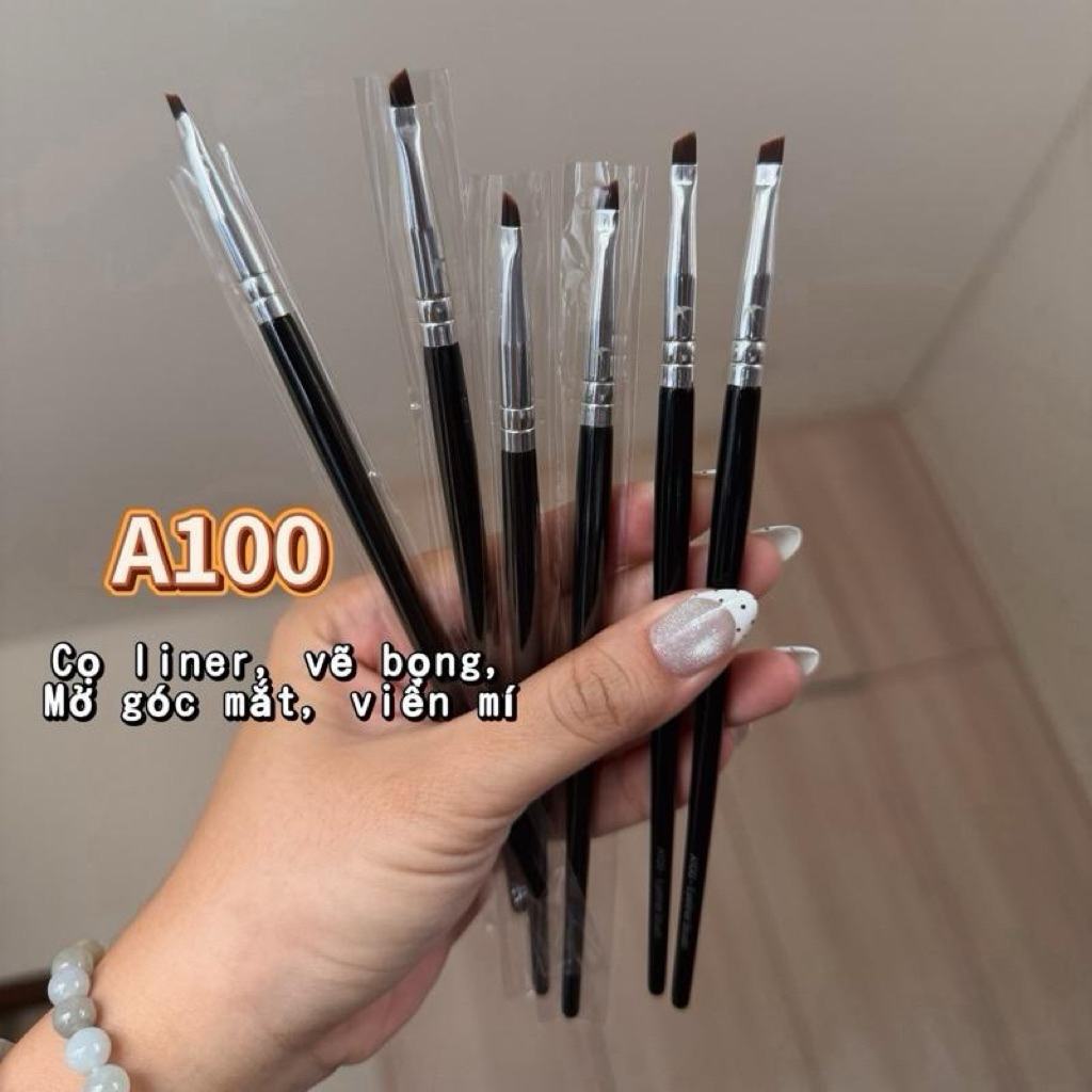 แปรงแต่งหน้าอเนกประสงค์ A100 ยาว 15.5 ซม.