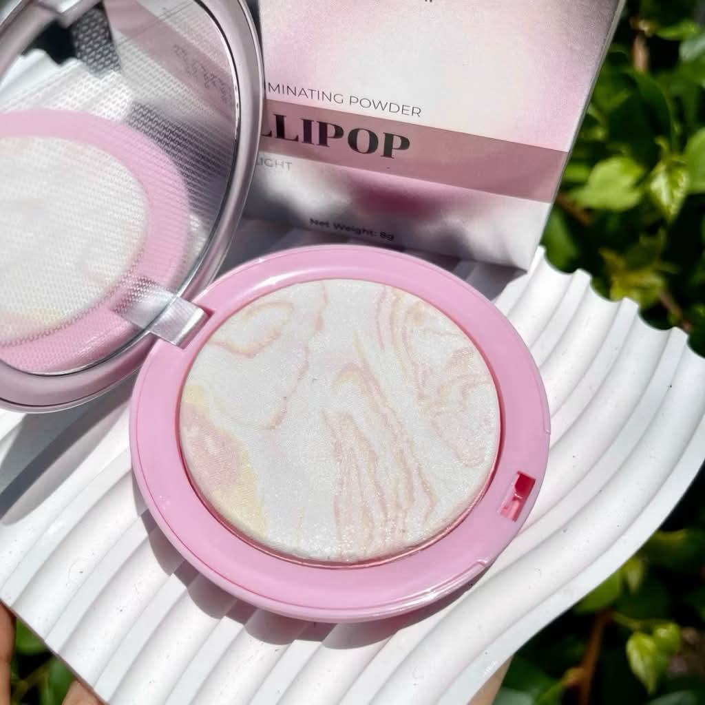 Dreamer Umi Lollipop pressed powder